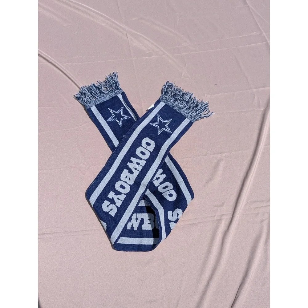 Dallas Cowboys Knit Scarf Warm Fringed Forever Collectibles Authentic Merchandis